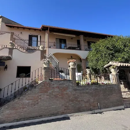 Casa Rosa Дом отдыха Флуминимаджоре