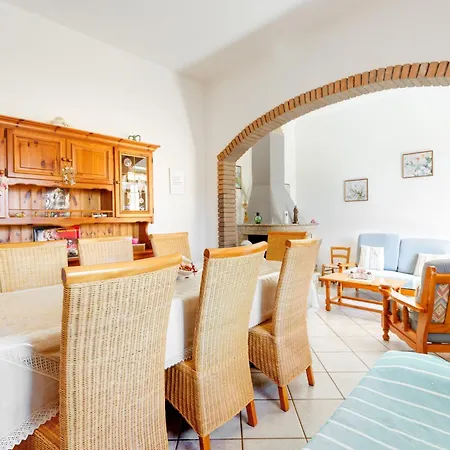 Casa Rosa Semesterbostad Fluminimaggiore